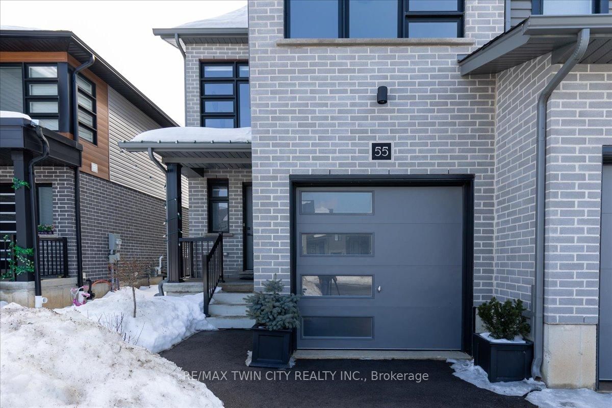 Townhouse for sale at 55 Wilkinson Avenue, Cambridge, N1S 0C5 - MLS: X12004714