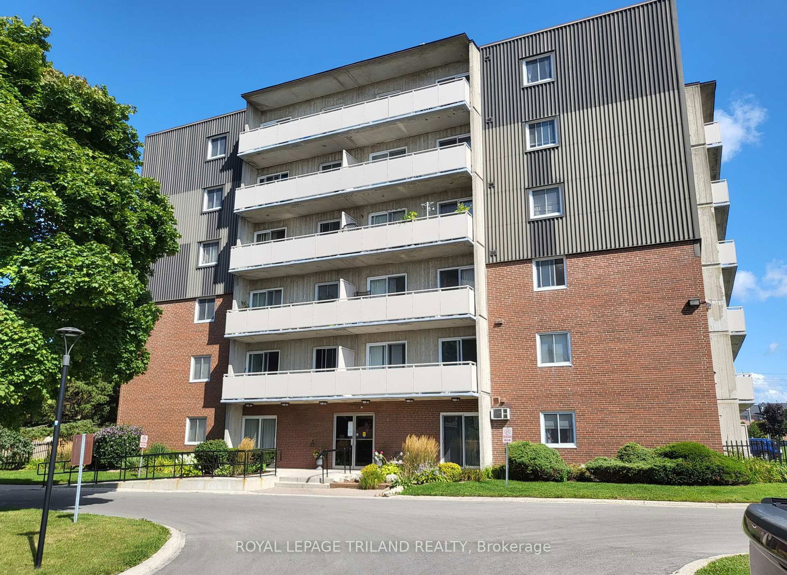 Condo for sale at 307-1104 Jalna Boulevard, London, South X, N6E 2S6 - MLS: X12004985