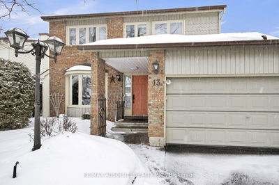 Detached House for sale at 13 Melville Drive, Ottawa, Barrhaven - Pheasant Run, K2J 2B7 - MLS: X12005184