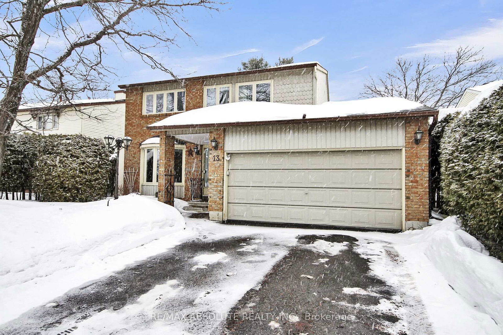 Detached House for sale at 13 Melville Drive, Ottawa, Barrhaven - Pheasant Run, K2J 2B7 - MLS: X12005184