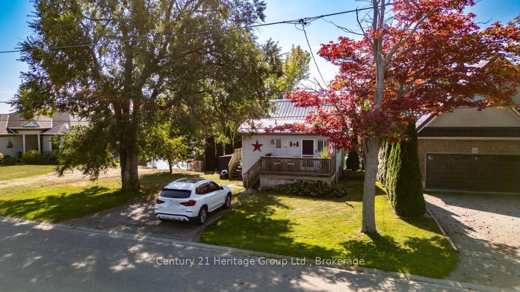 Detached House for sale at 106 Brown Street, Norfolk, Port Dover, N0A 1N7 - MLS: X12005507