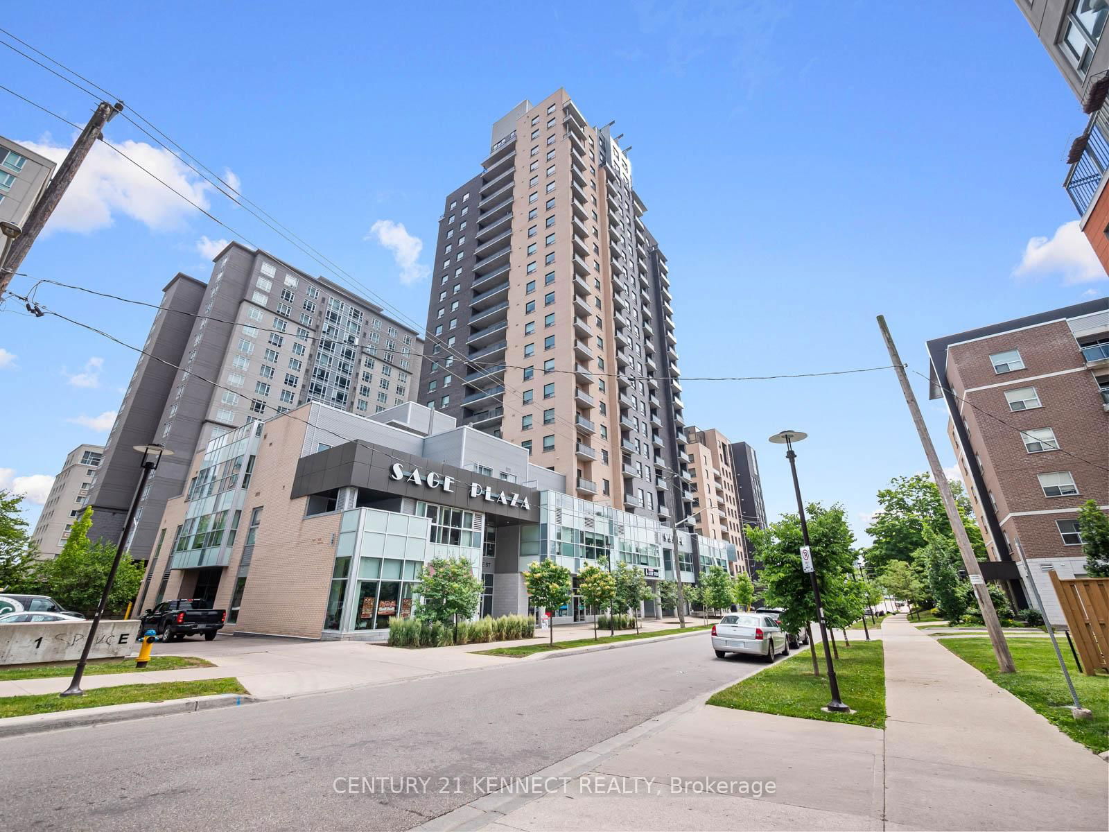 Condo for sale at 402-318 Spruce Street, Waterloo, N2L 0E9 - MLS: X12005613