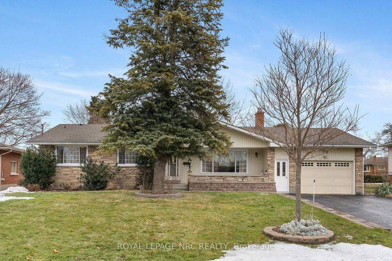 home for sale on 20 King's Grant Road