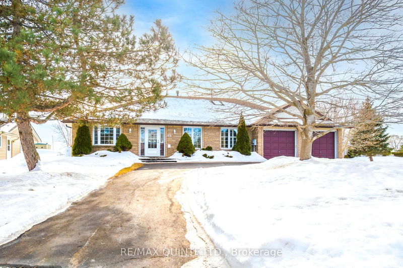home for sale on 112 Lakehurst Street