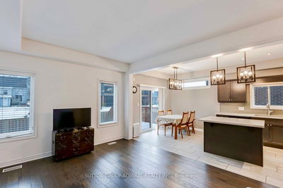 10 Bergenstein Cres, Pelham - Fonthill image-0-4