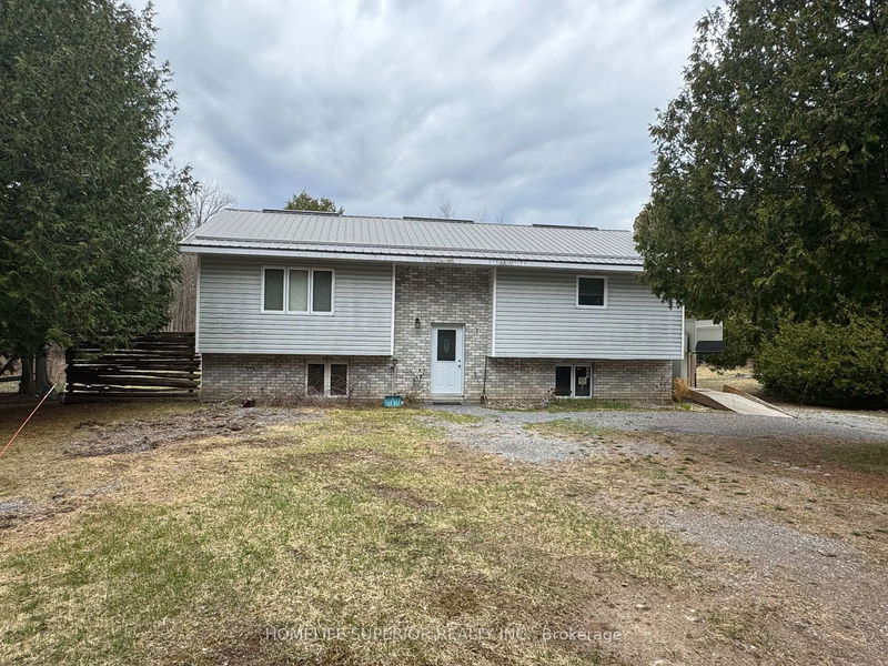 985 Twiddy Rd, Limoges -  image-0-0