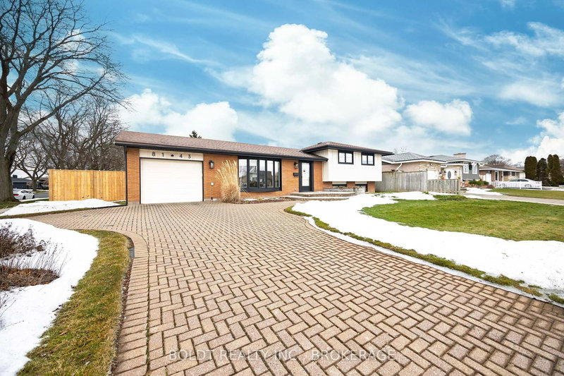 8143 Sarah St, Niagara Falls, L2G 6T9 | Image 2