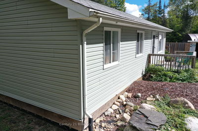 6207 Highway 11, North Bay - College Heights image-0-2