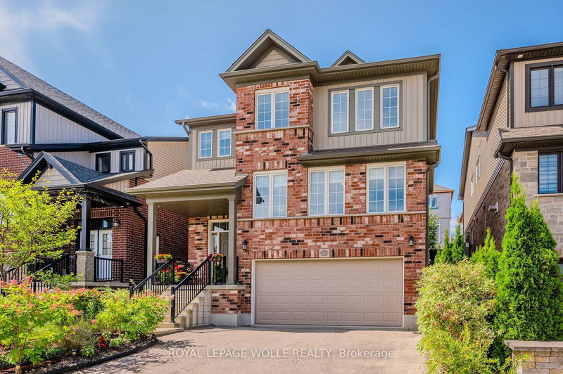 565 Sundew Dr, Waterloo, N2V 0B9 | Image 2