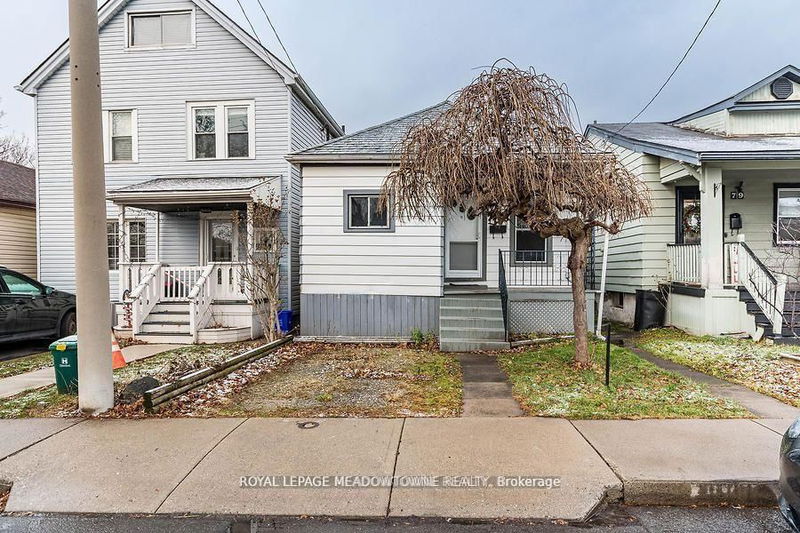 home for sale on 77 Province Street N
