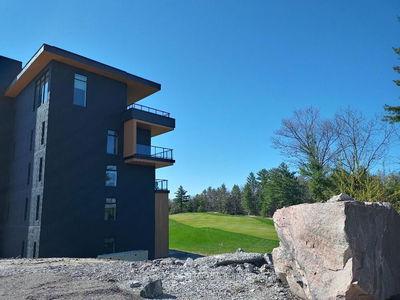 Unit 313 — 120 Carrick Tr, Gravenhurst - Muskoka (S) image-0-1