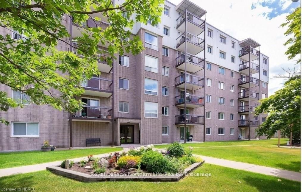 Condo sold at 705-935 Stockdale Road, North Bay, Widdifield, P1B 9L7 - MLS: X12007229