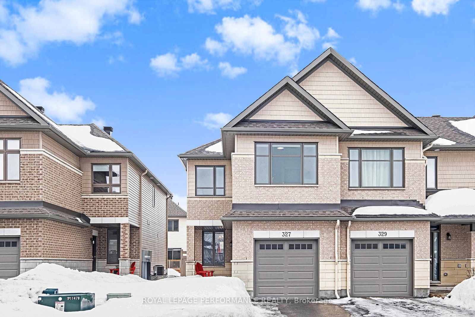 Townhouse sold at 327 Proud Walk Street, Stittsville, Stittsville (South), K2S 2L8 - MLS: X12007237