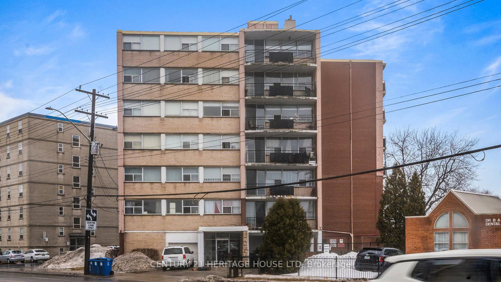 Listing photo 2