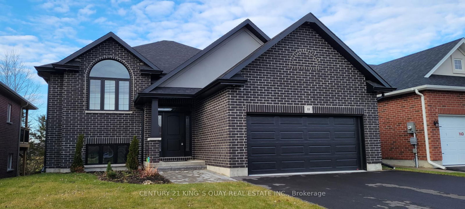 Detached House for sale at 89 Ledgerock Court, Quinte West, Sidney Ward, K8R 0A1 - MLS: X12007550