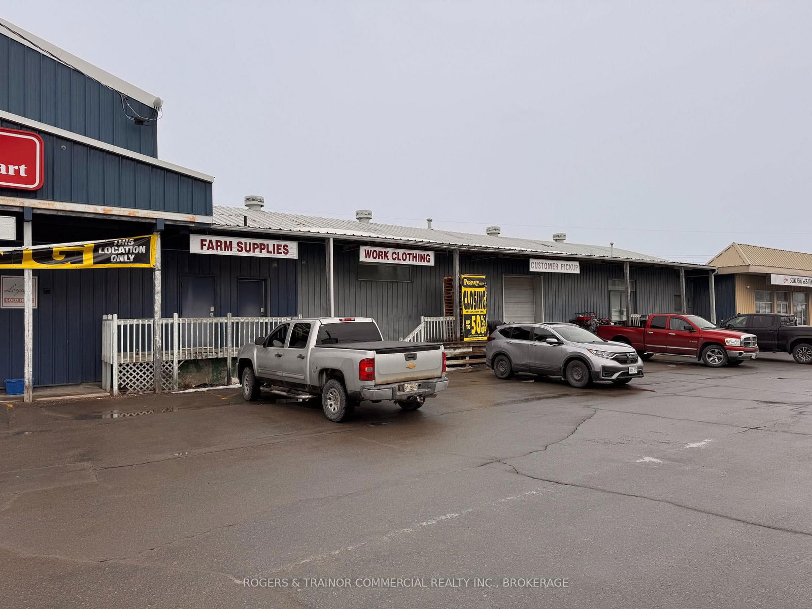 Industrial for lease at 1-1093 John Counter Boulevard, Kingston, East of Sir John A. Blvd, K7K 6C7 - MLS: X12007746