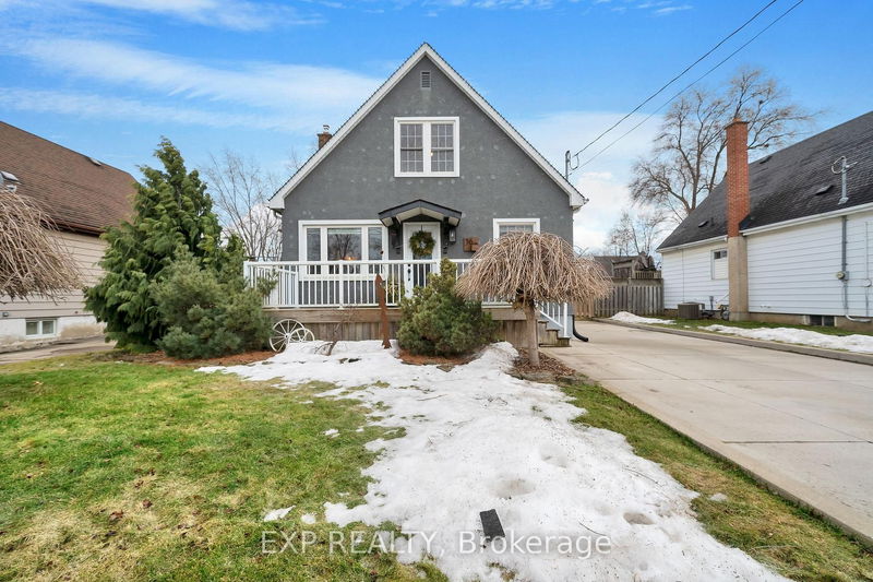 home for sale on 36 Grove Avenue