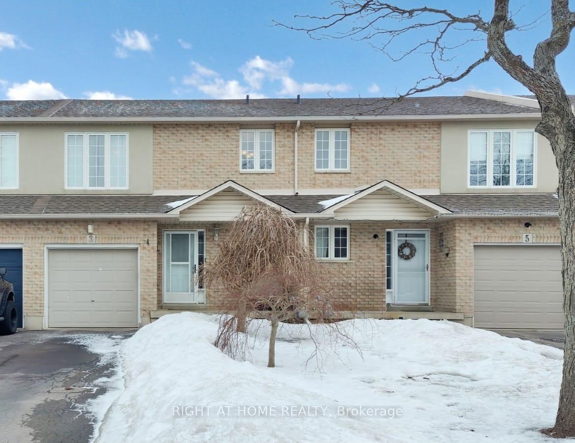 Townhouse for sale at 3 Archer Way, Hamilton, Villages of Glancaster, L0R 1W0 - MLS: X12008300