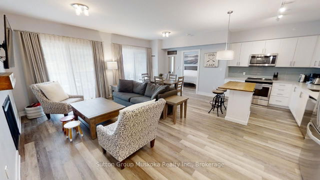 318 - 25 Pen Lake Point Road