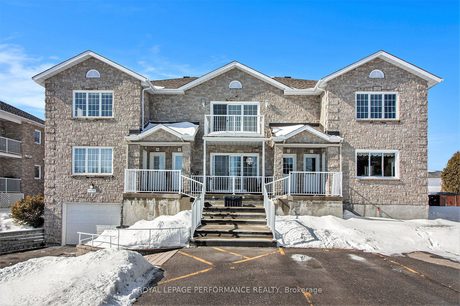 Building at 5 Marcel Street, Russell, Embrun