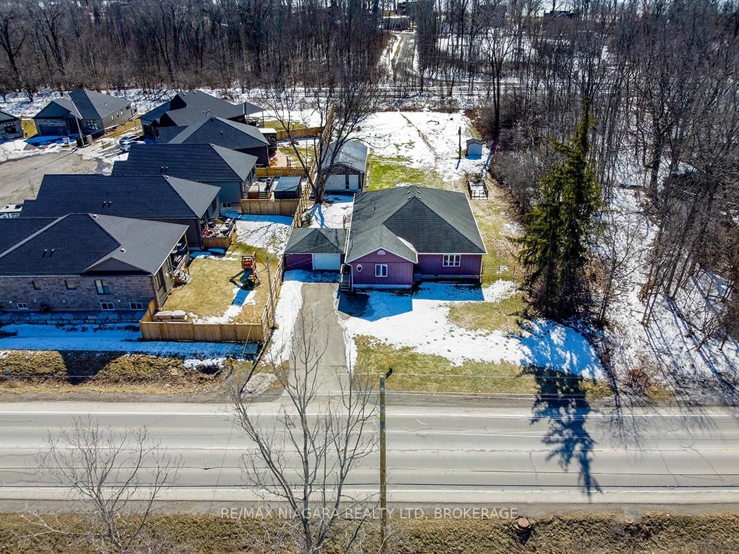 Building at 1065 Dominion Road, Fort Erie, 334 - Crescent Park