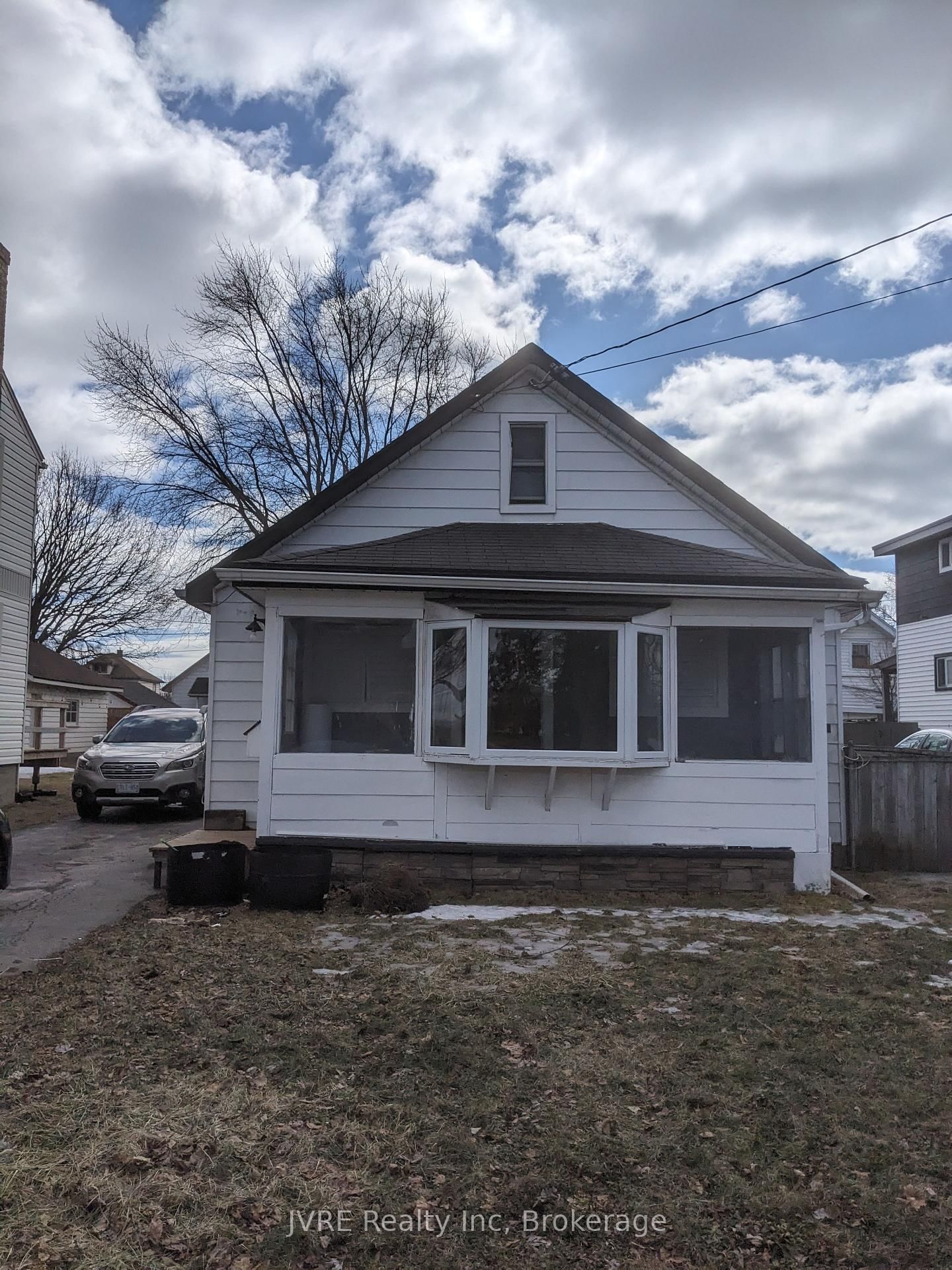 Detached House for sale at 168 Borden Avenue, Port Colborne, Main Street, L3K 3Z8 - MLS: X12009341