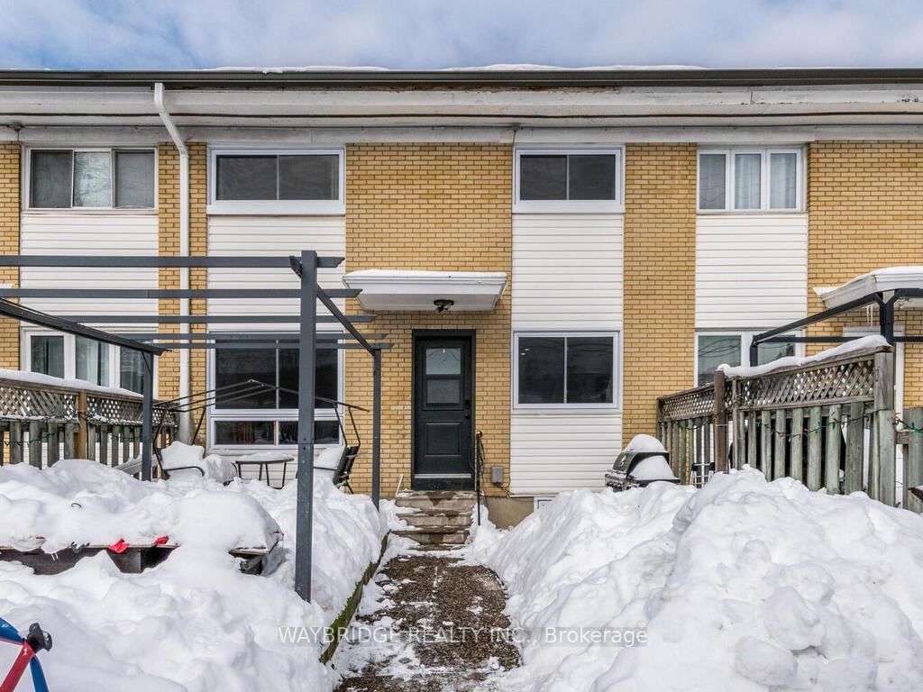 Townhouse for sale at A-2658 Moncton Road, Britannia Heights - Queensway Terrace N and Area, 6203 - Queensway Terrace North, K2B 7W1 - MLS: X12009412