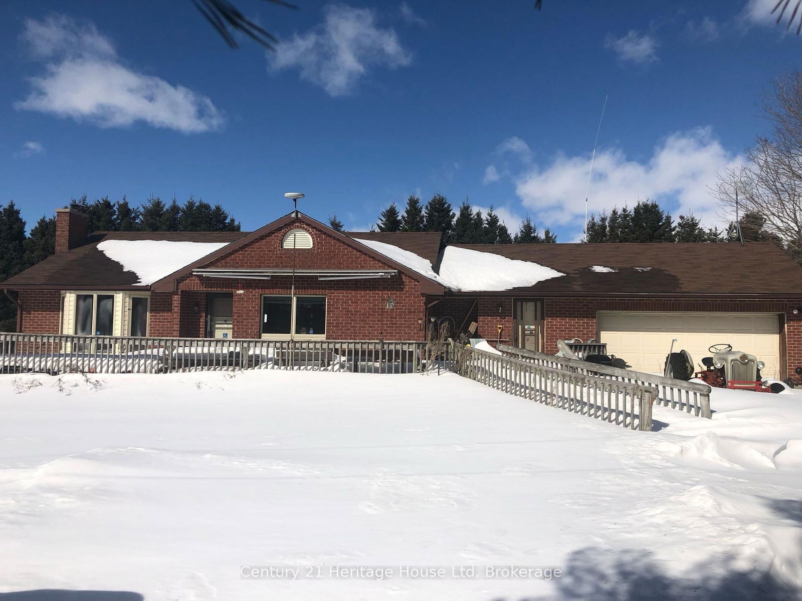 Building at 7174 Highway 6 N/A, Mapleton, Rural Mapleton