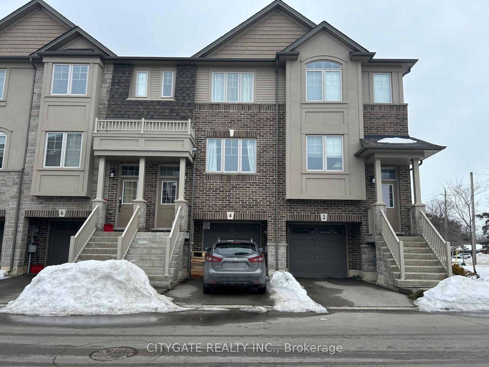 Townhouse for sale at 4 marr Lane, Hamilton, Ancaster, L9K 0K1 - MLS: X12009514