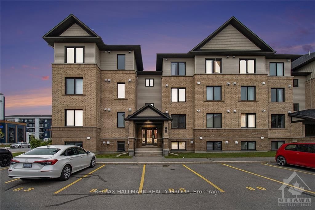 Condo for sale at 1-105 BLUESTONE PRIVATE N/A, Ottawa, Avalon West, K4A 0M5 - MLS: X12009725