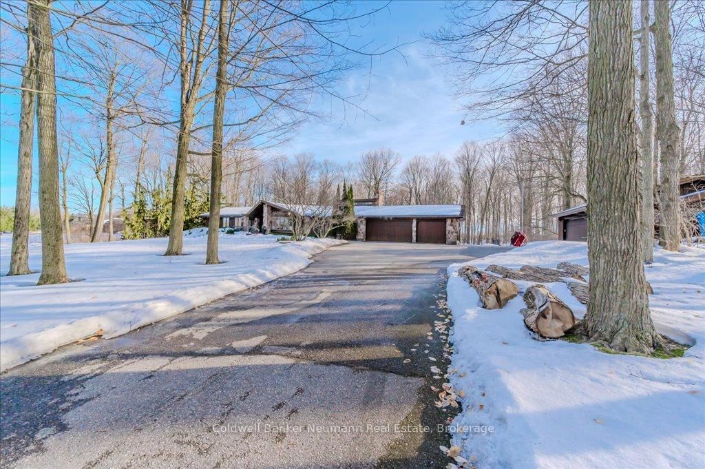 Detached House for sale at 6651 Concession 4 Road, Puslinch, Rural Puslinch, N0B 2J0 - MLS: X12009799