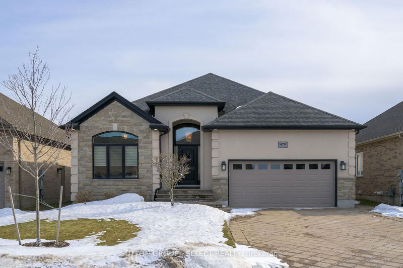 home for sale on 979 Gleneagle Trail