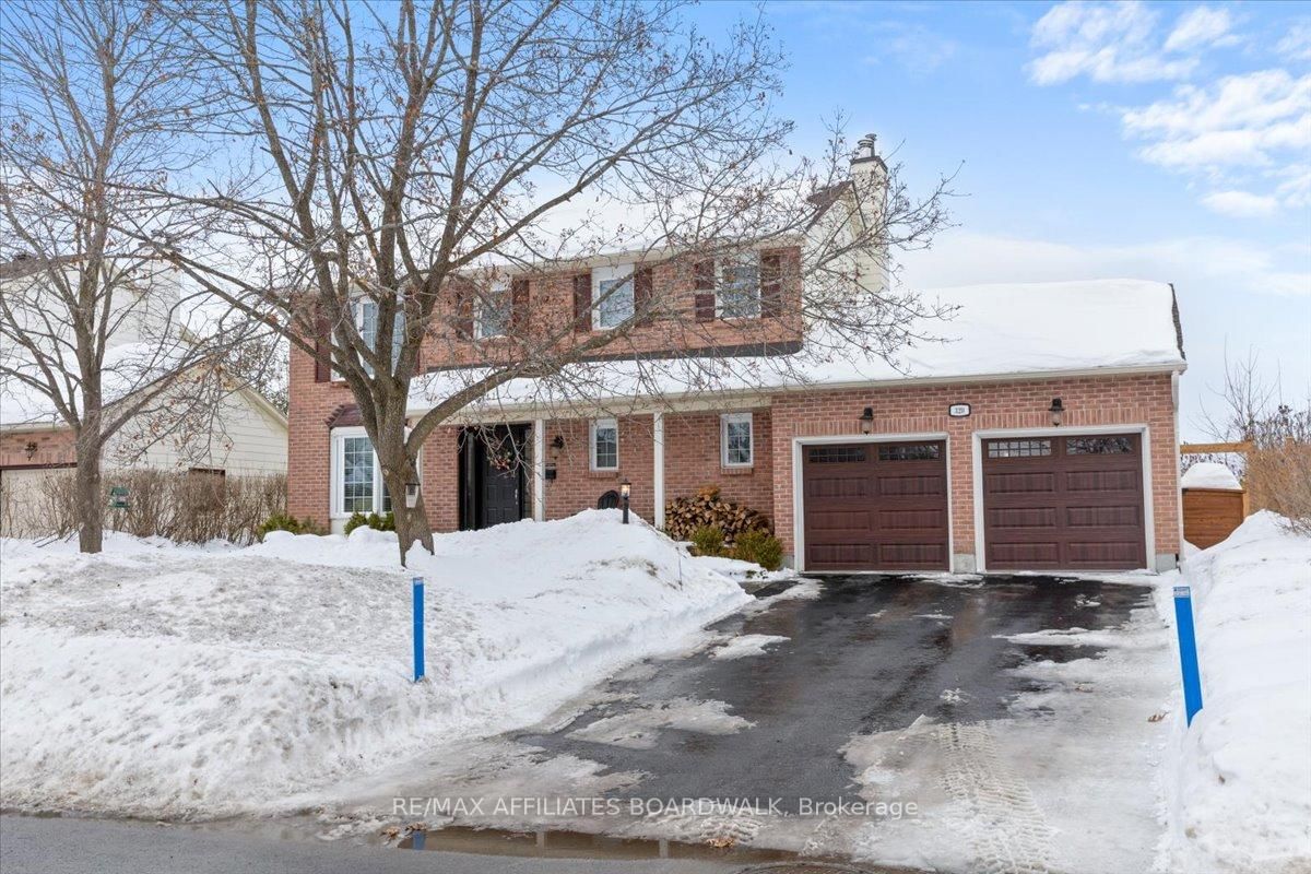 Detached House for sale at 320 Liard Street, Stittsville - Munster - Richmond, 8203 - Stittsville (South), K2S 1J8 - MLS: X12009959