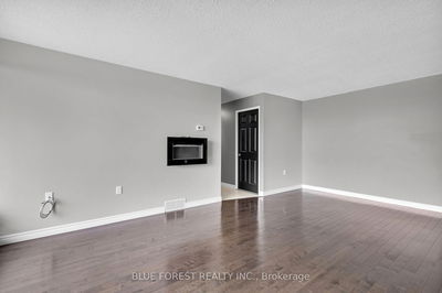 Unit 1701 — 323 COLBORNE St, London - East K image-0-3