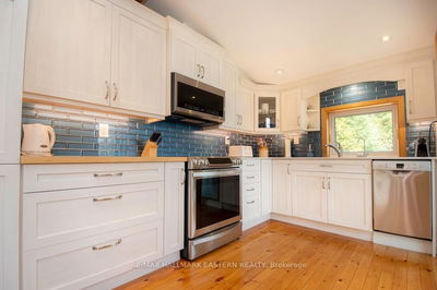 170 Hill Dr, Trent Lakes - Trent Lakes image-0-2