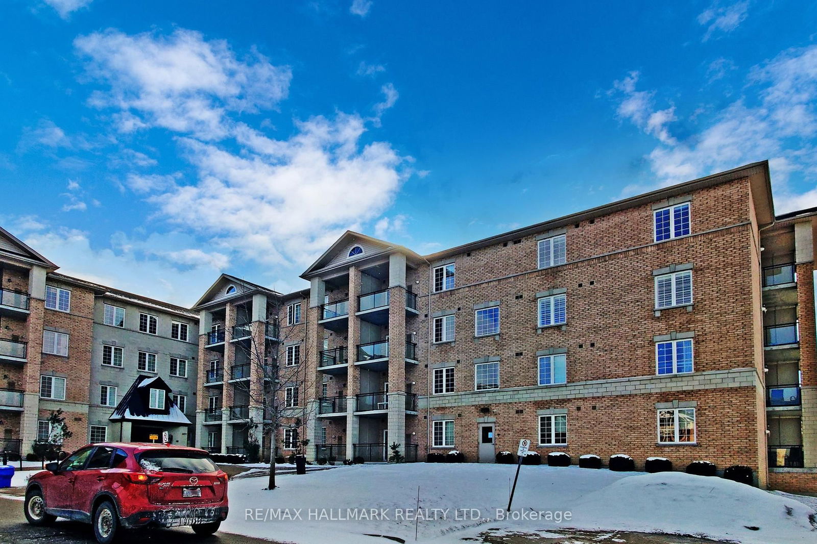 Condo for sale at 315-1077 Gordon Street, Guelph, Guelph South, N1G 0E3 - MLS: X12010321