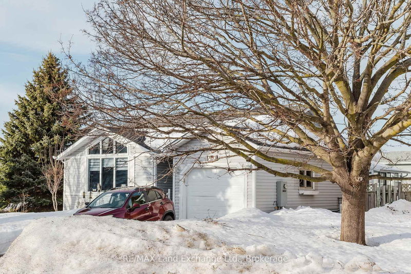 763 Bradford Dr, Saugeen Shores -  image-0-0