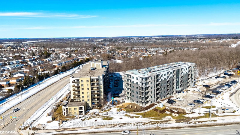 202 - 1000 Lackner Pl, Kitchener, N2A 1H3 | Image 3