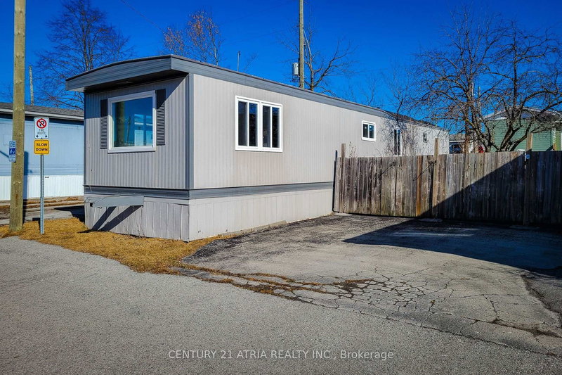 304 - 241 St. Paul St W, St. Catharines, L2S 2E5 | Image 2