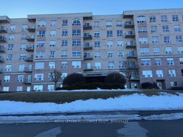 Condo for sale at 112-350 Wellington Street, Kingston, East of Sir John A. Blvd, K7L 3Y4 - MLS: X12010569