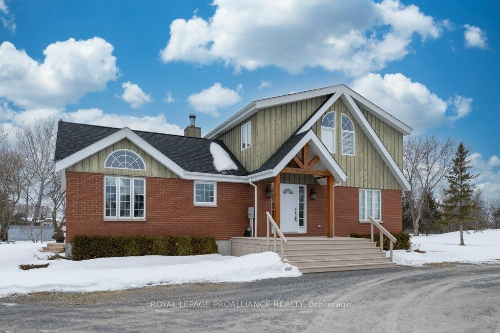 Building at 144 County Road 3 N/A, Prince Edward County, Ameliasburgh