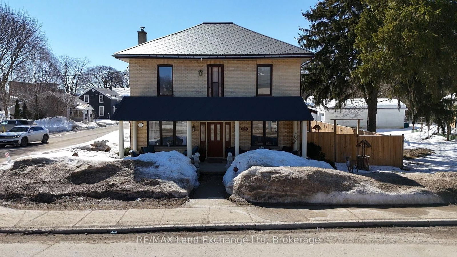 Building at 38 John Street, North Huron, Wingham