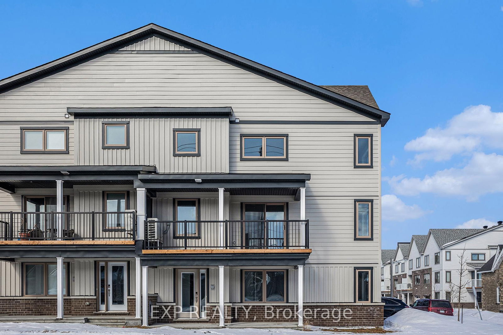 Townhouse for sale at 814 Kinstead, Stittsville - Munster - Richmond, 8211 - Stittsville (North), K2S 3B2 - MLS: X12011070