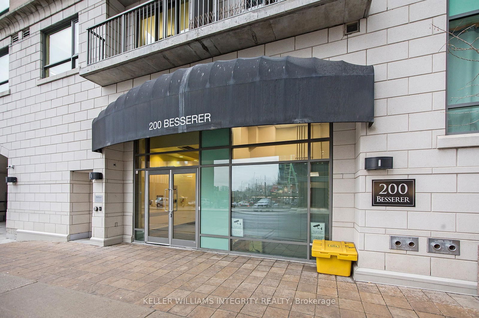 Condo for lease at 601-200 Besserer Street, Ottawa, Sandy Hill, K1N 0A7 - MLS: X12011119