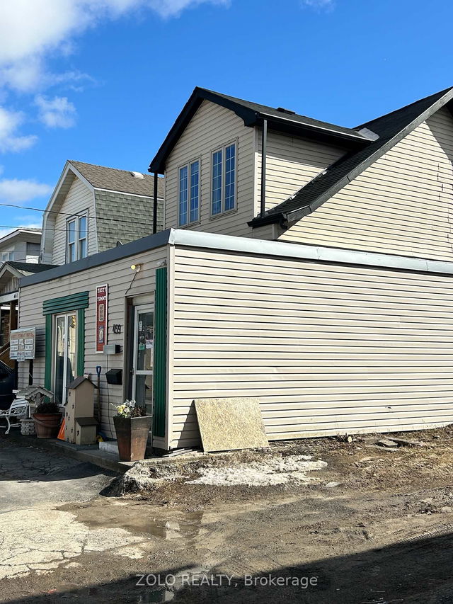 459 East Main Street