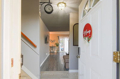 Unit 33 — 855 Southdale Rd, London South - South Y image-0-2