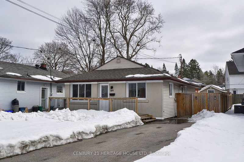 home for sale on 209 Glen Road N
