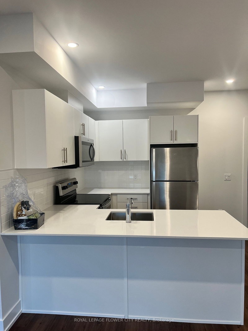 103 - 1000 Lackner Pl, Kitchener, N2A 0L4 | Image 3