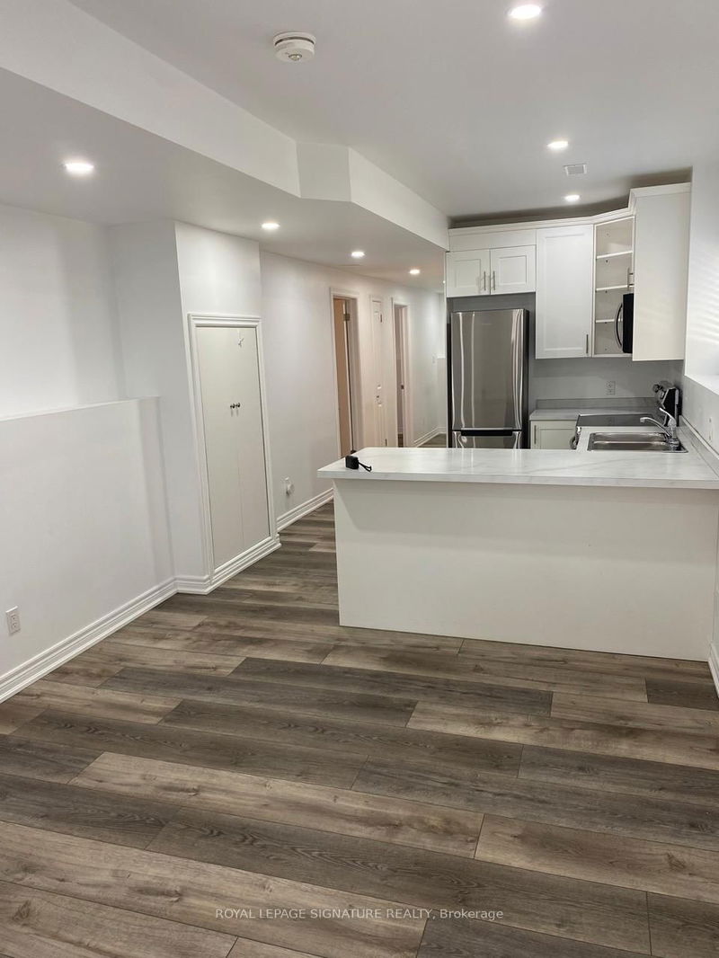 home for lease on LOWER-39 Davidson Street N