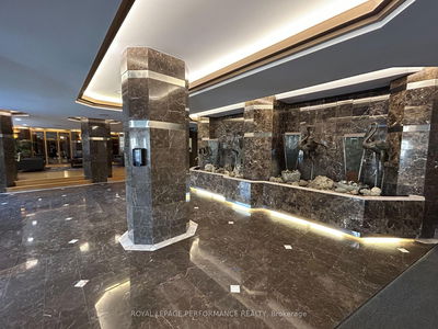 Unit 1611 — 2760 Carousel Cres, Ottawa - Emerald Woods/Sawmill Creek image-0-4